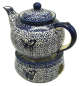 Mobile Preview: bunzlauer-keramik-teekanne-mit-stoevchen-dekor-blauer-falter Ansicht schräg von oben