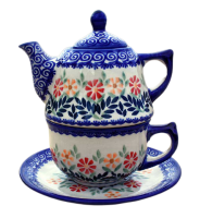 Bunzlauer Teekanne und Tasse mit Untertasse Dekor Adelheid